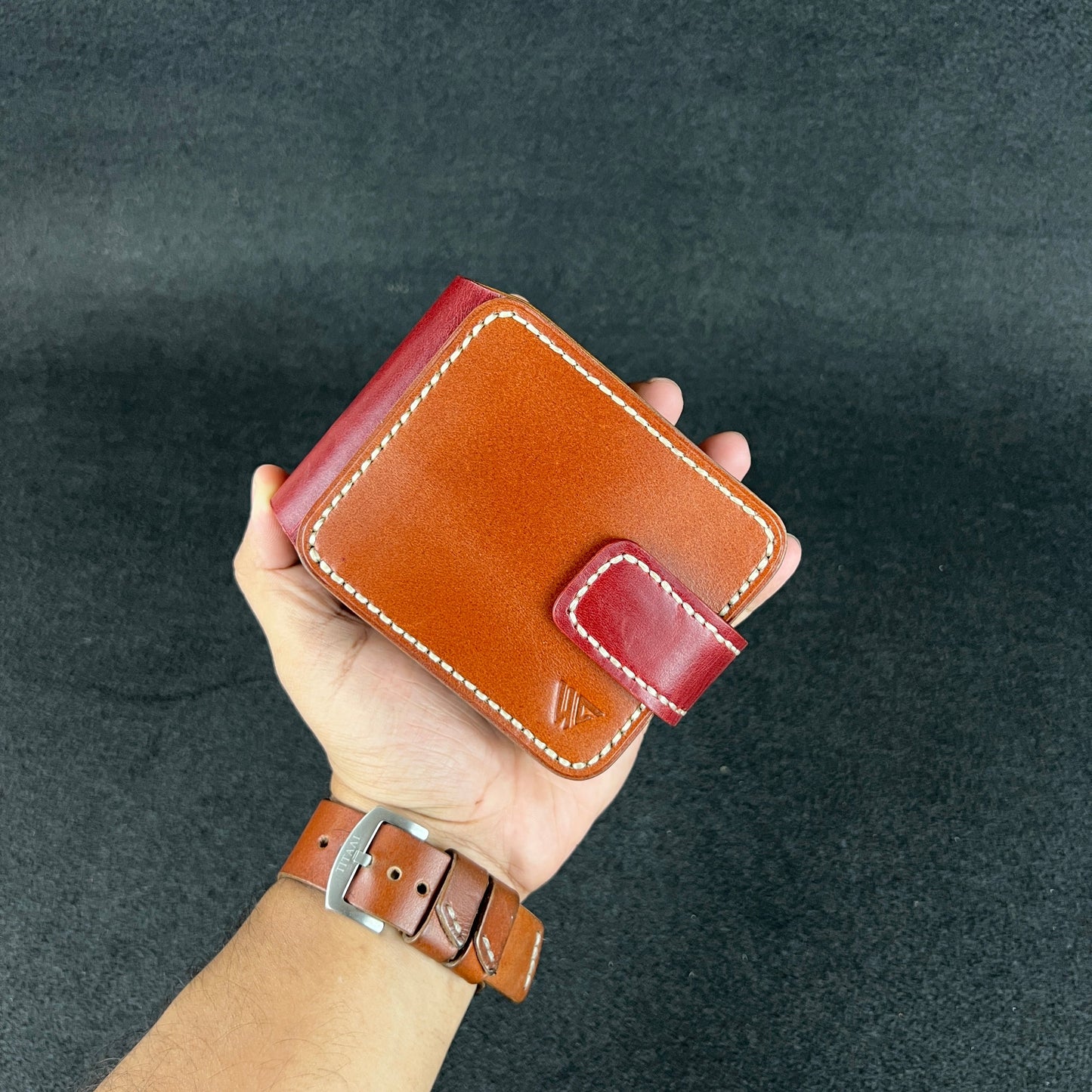 Aezor — Classic Bi-Fold Wallet (WC-C27)