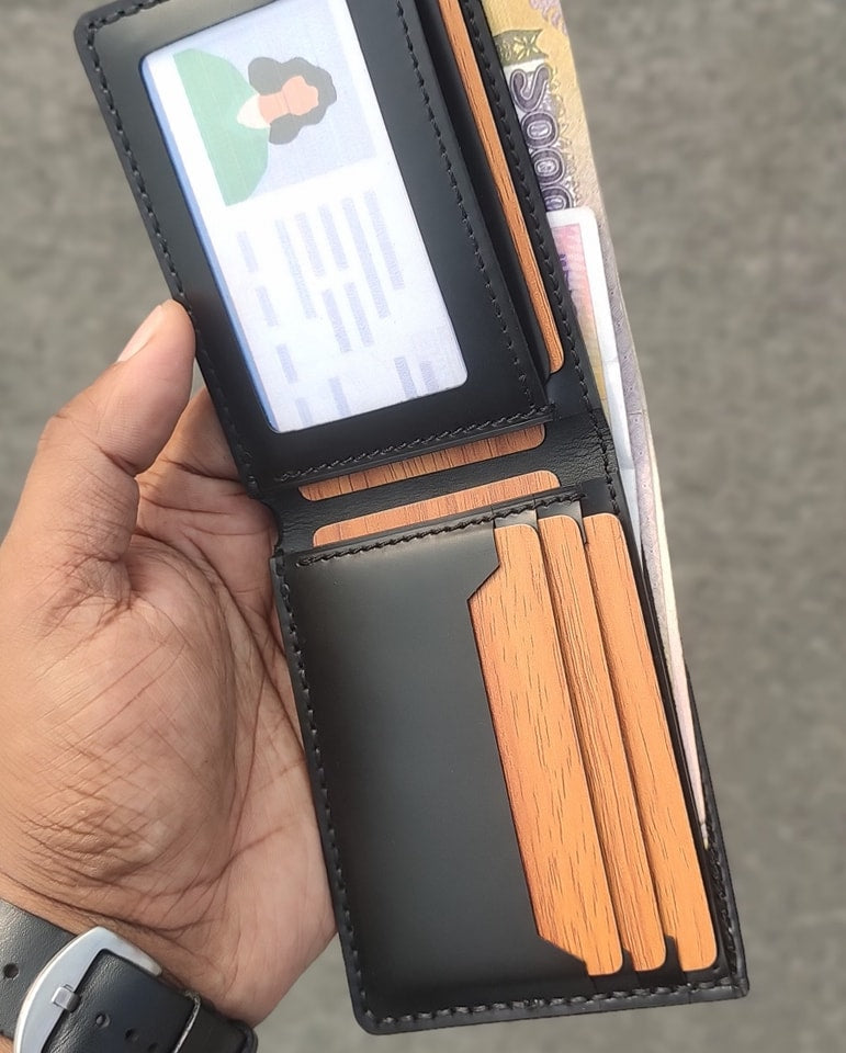 Kroven — Classic Bi-Fold Wallet (WC-C5)