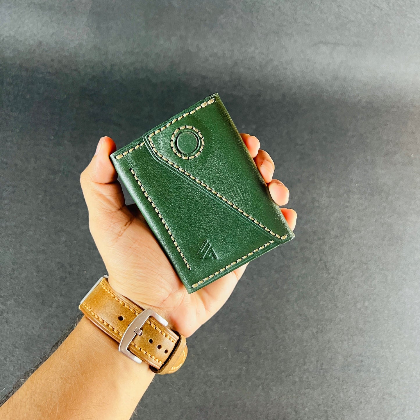 Clyra — Card Holder (WC-CH11)