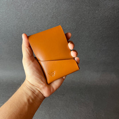 Crimora — Vintage Wallet (WC-VT6)
