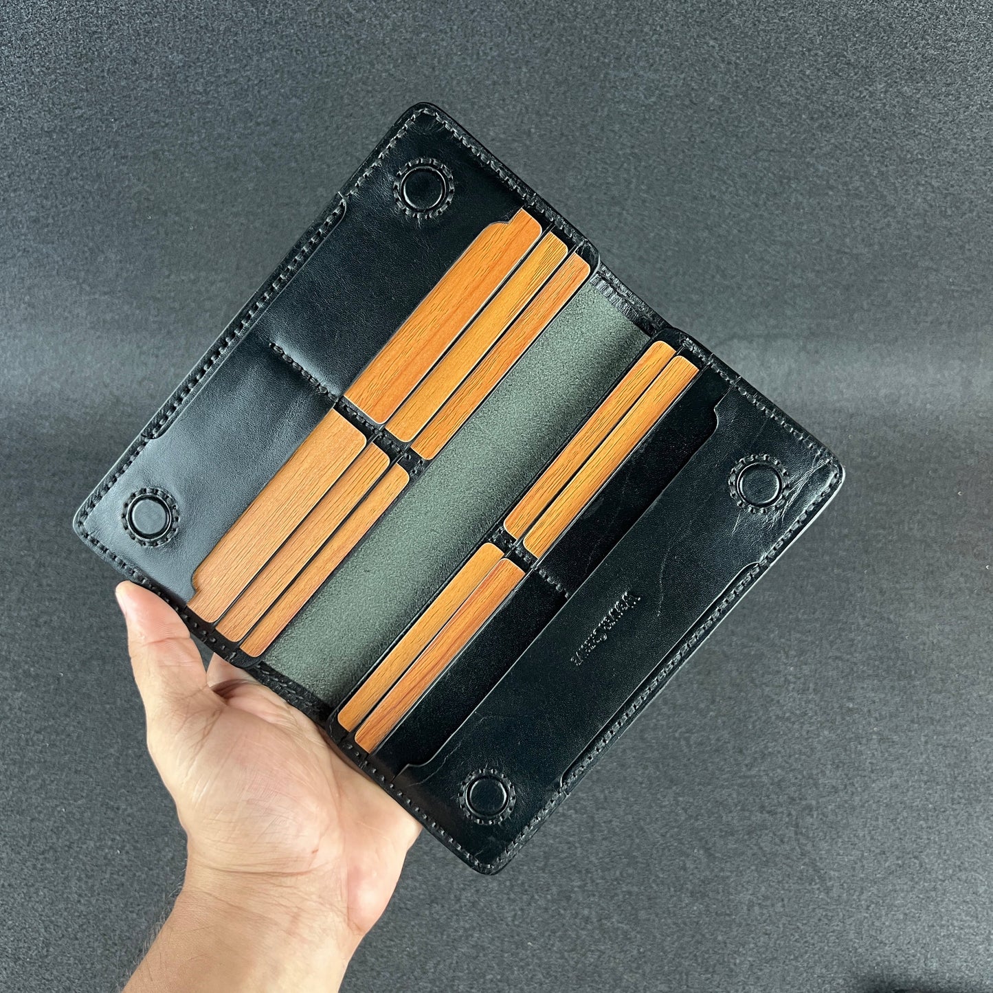 Elvra — Long Wallet (WC-L16)