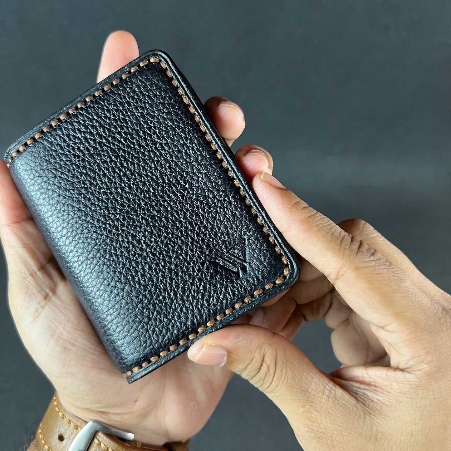 Velion — Card Holder (WC-CH8)