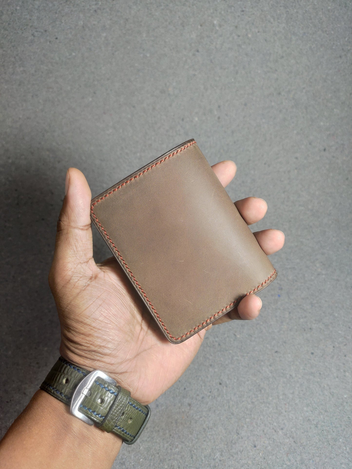 Vortical — Vertical Bi-Fold Wallet  (WC-V10)
