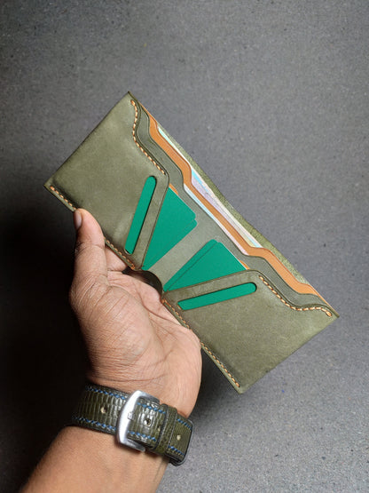 The Bull — Classic Bi-Fold Wallet (WC-C10)