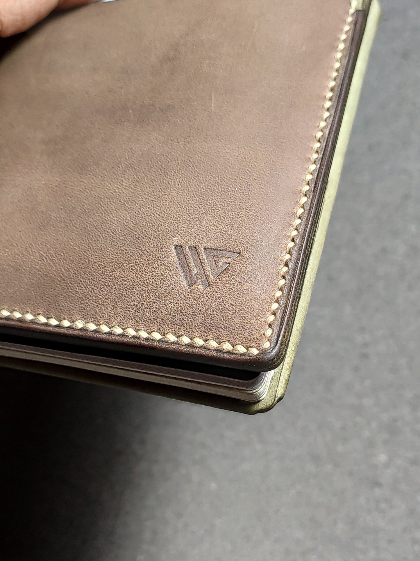 Velario — Passport Holder (WC-PH10)