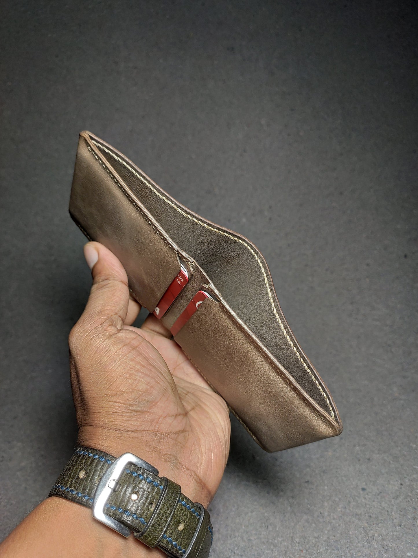 Pebble — Slimmest Classic Bi-Fold Wallet (WC-C37)