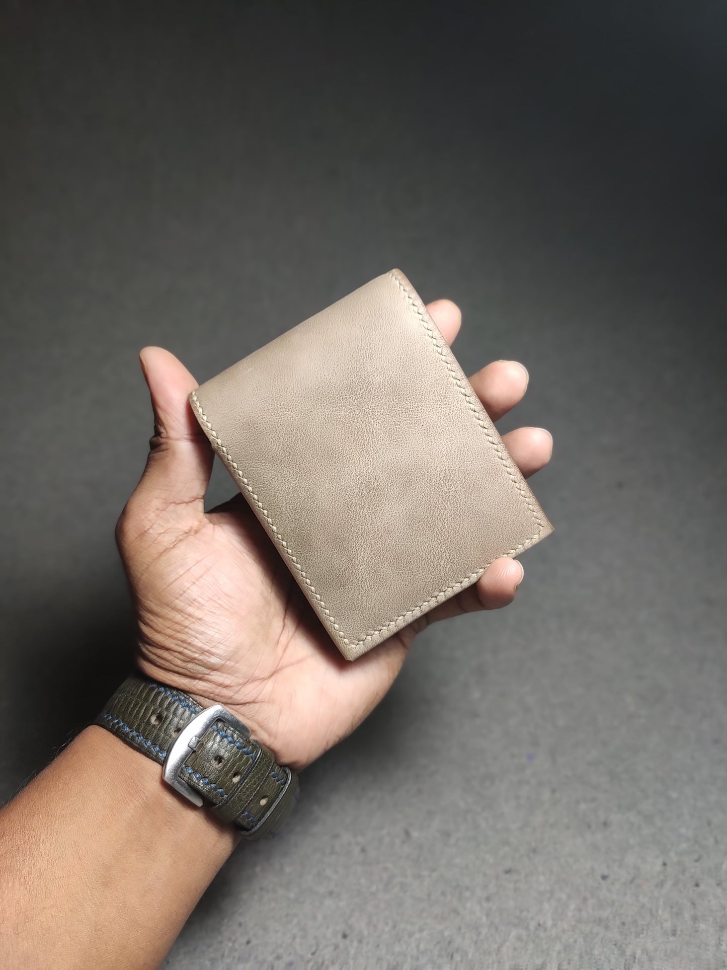 Pebble — Slimmest Classic Bi-Fold Wallet (WC-C37)