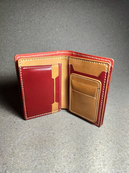 Rogueberry — Vertical Bi-Fold Wallet (WC-V13)