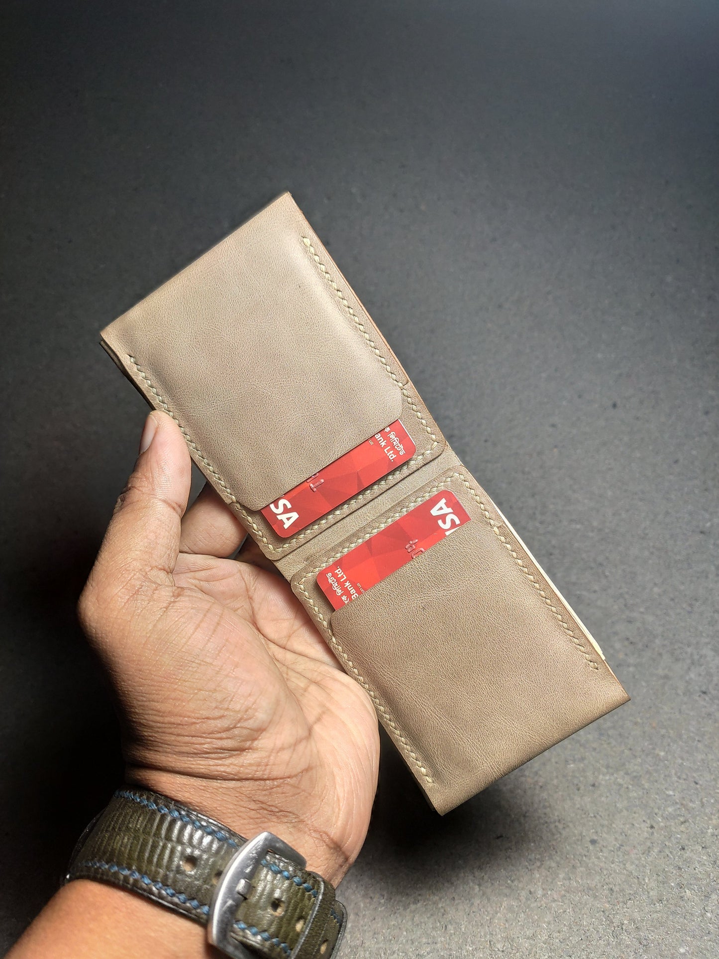 Pebble — Slimmest Classic Bi-Fold Wallet (WC-C37)