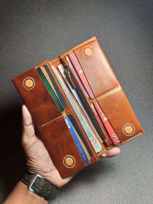 Aureo — Long Wallet (WC-L23)