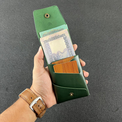 Crimora — Vintage Wallet  (WC-VT6B)