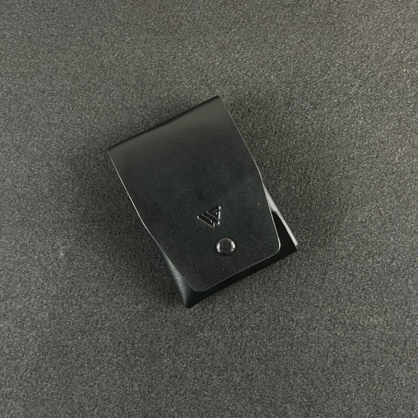 Crimora — Vintage Wallet  (WC-VT6B)
