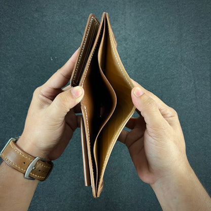 Alvo — Classic Bi-Fold Wallet (WC-C26)