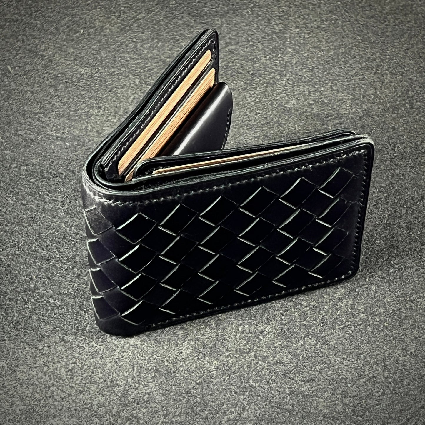 Alvo — Classic Bi-Fold Wallet (WC-C26)