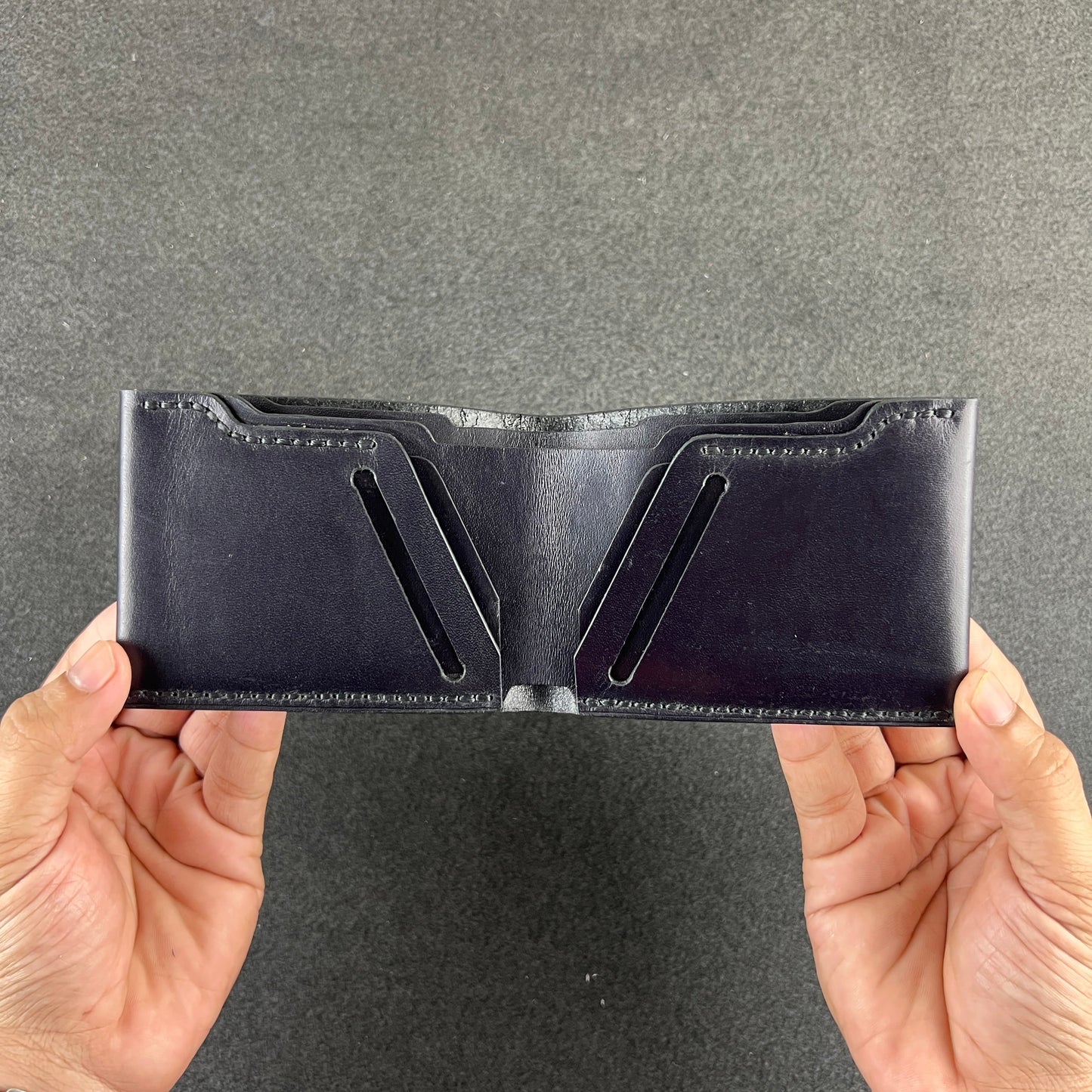 The Bull — Classic Bi-Fold Wallet (WC-C10)