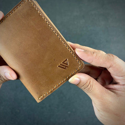 Folden — Vertical Bi-Fold Wallet (WC-V17)
