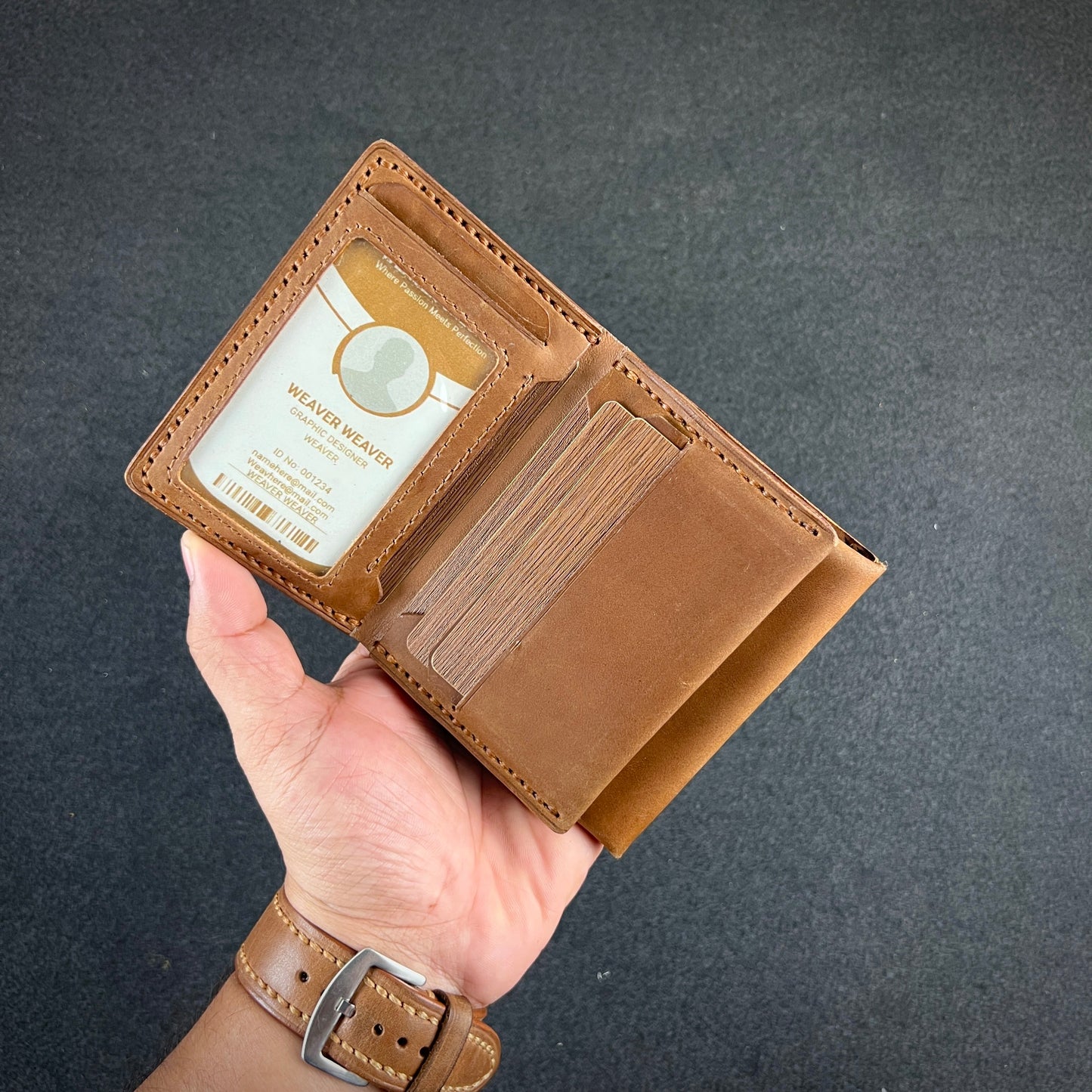Folden — Vertical Bi-Fold Wallet (WC-V17)