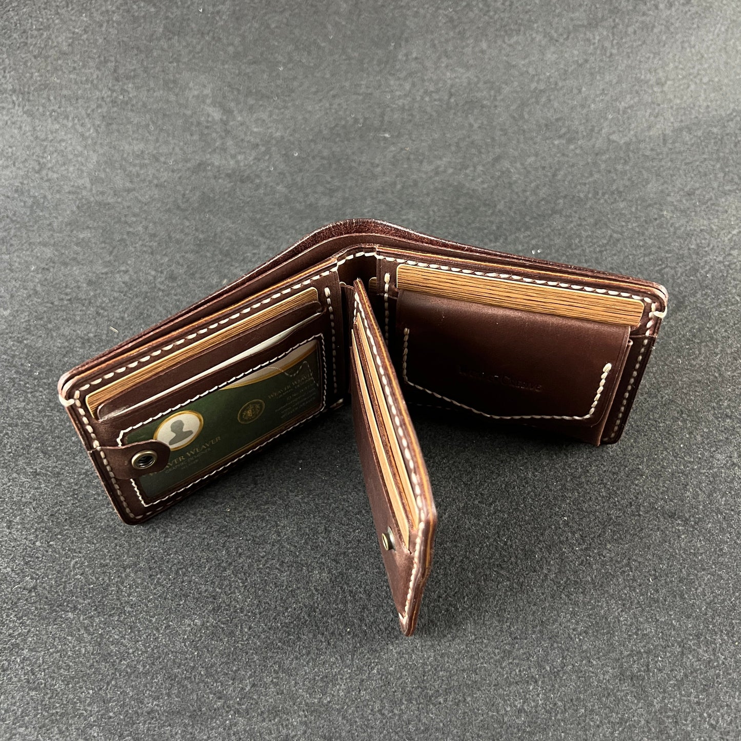 Velin — Classic Bi-Fold Wallet (WC-C25)