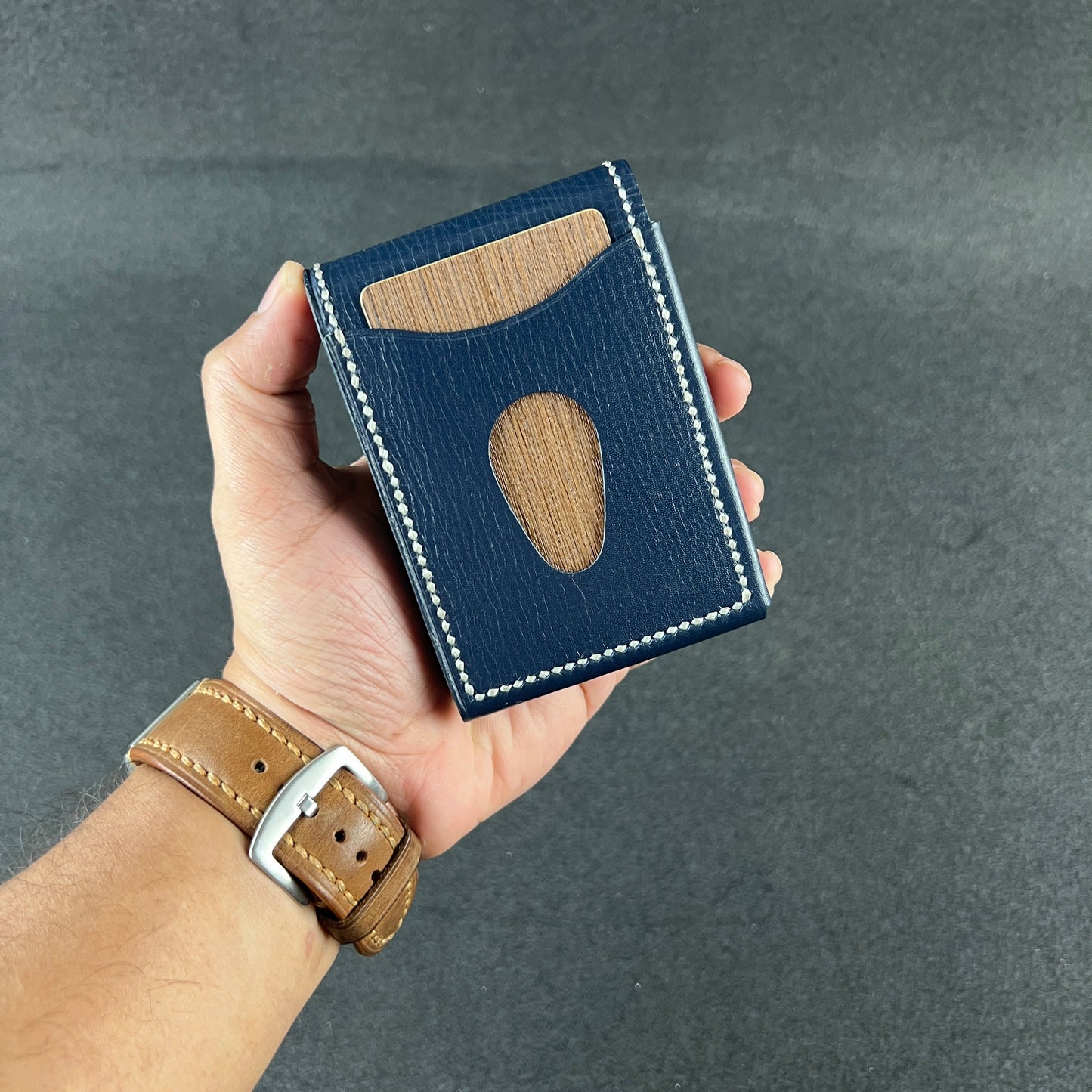 Trove — Classic Bi-Fold Wallet (WC-C28M)