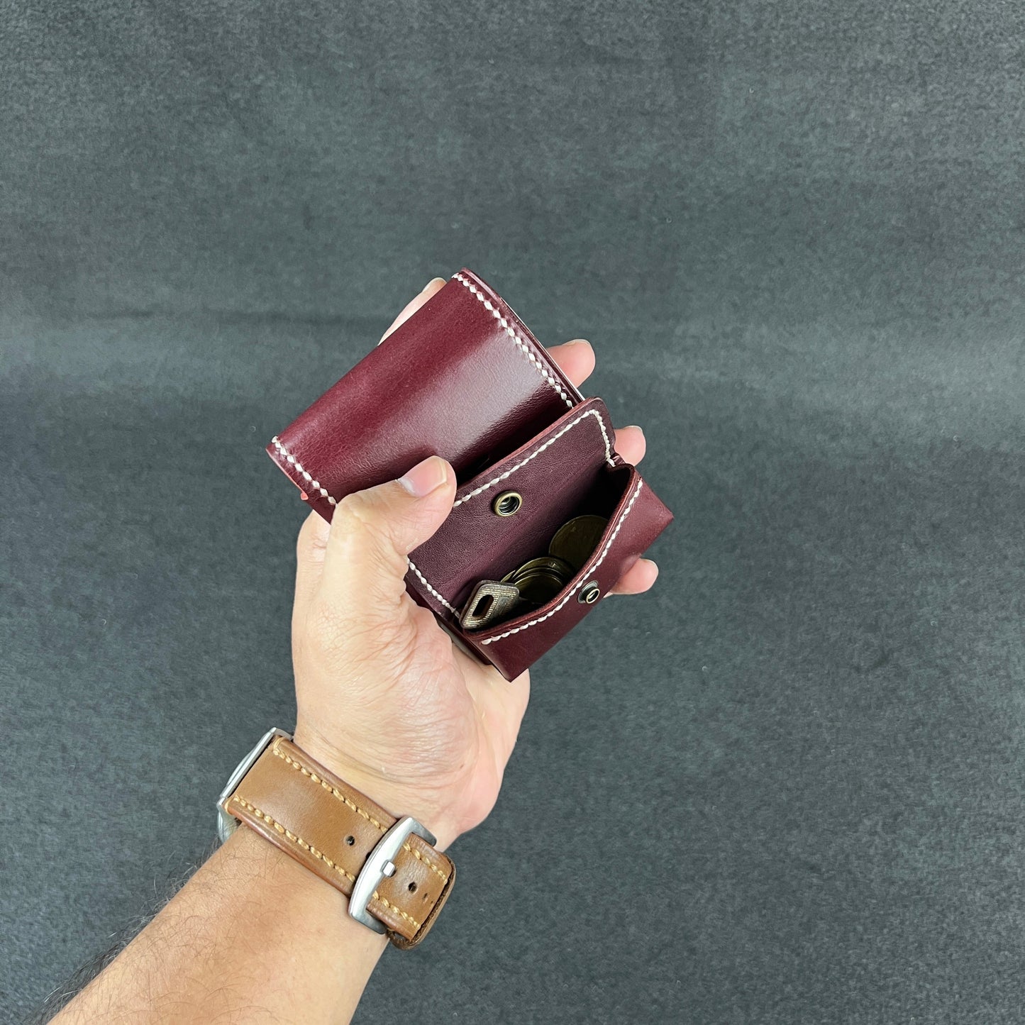 Trove — Classic Bi-Fold Wallet (WC-C28B)