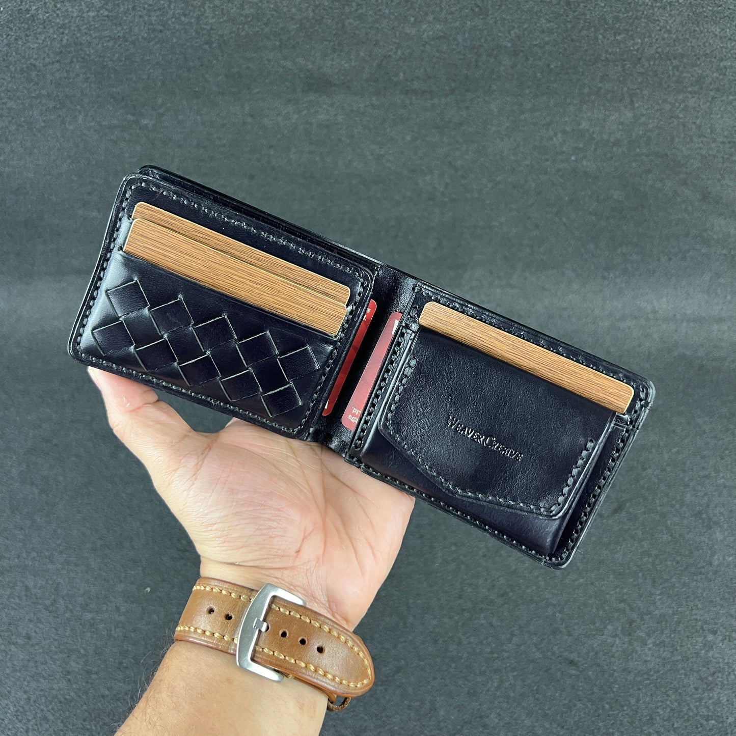 Velin — Classic Bi-Fold Wallet (WC-C25)