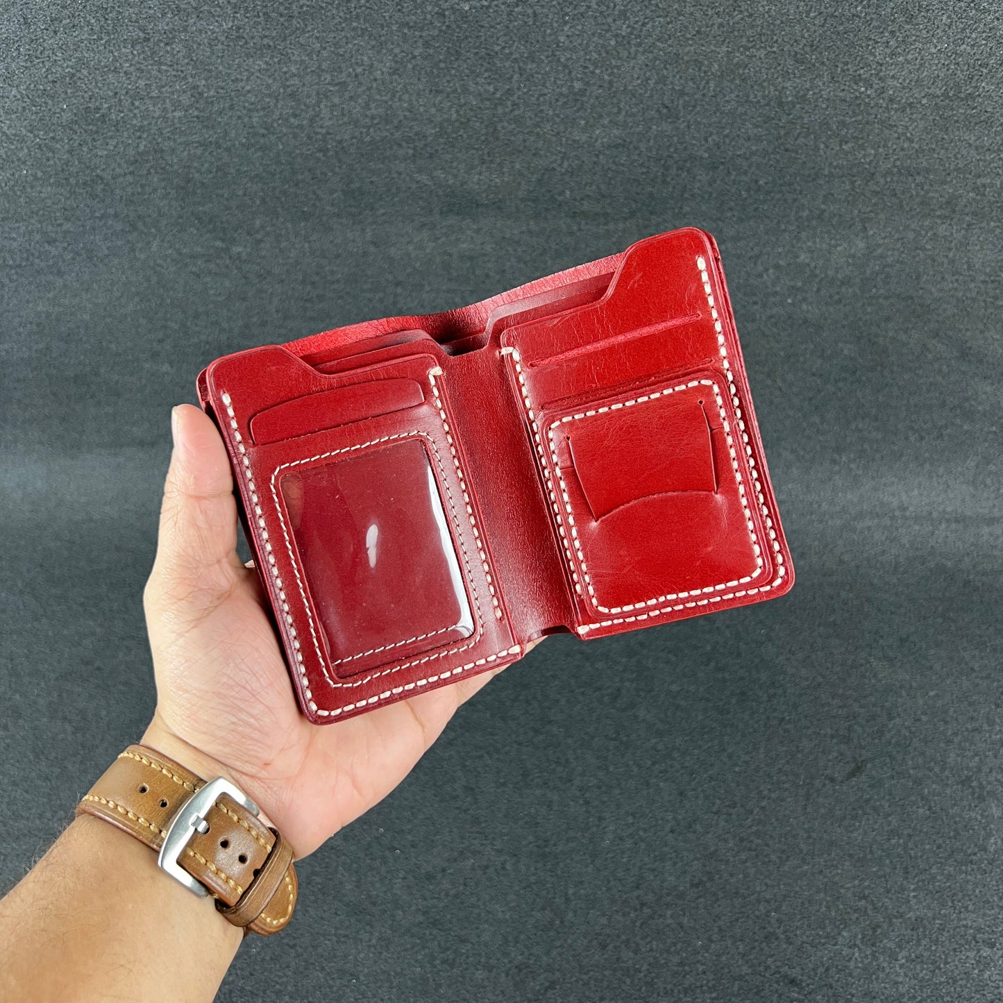 Ravelo — Vertical Bi-Fold Wallet (WC-V12)
