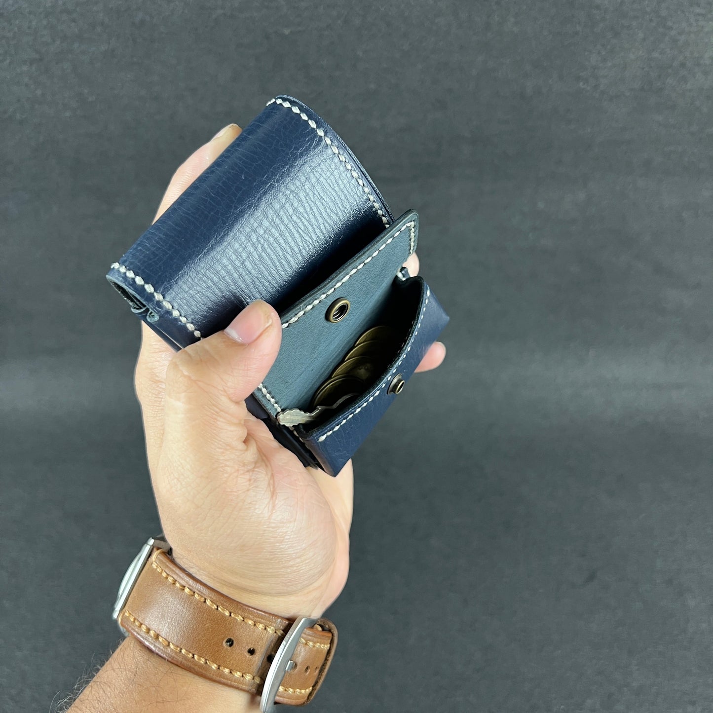 Trove — Classic Bi-Fold Wallet (WC-C28B)