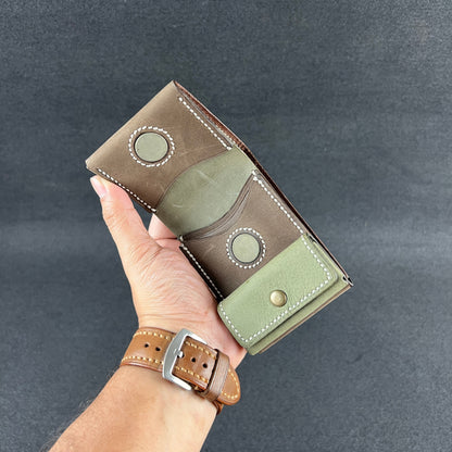 Trove — Classic Bi-Fold Wallet (WC-C28B)