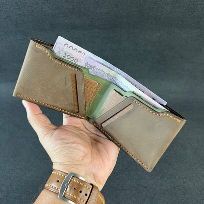 The Bull — Classic Bi-Fold Wallet (WC-C10)