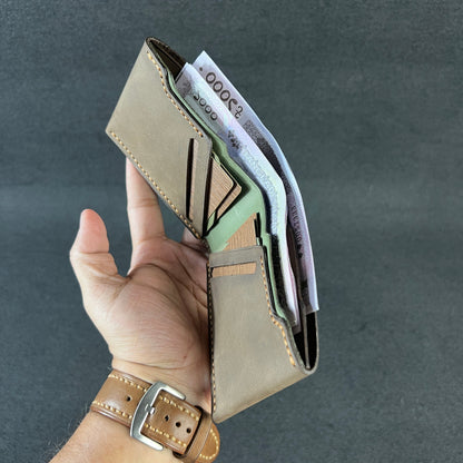 The Bull — Classic Bi-Fold Wallet (WC-C10)