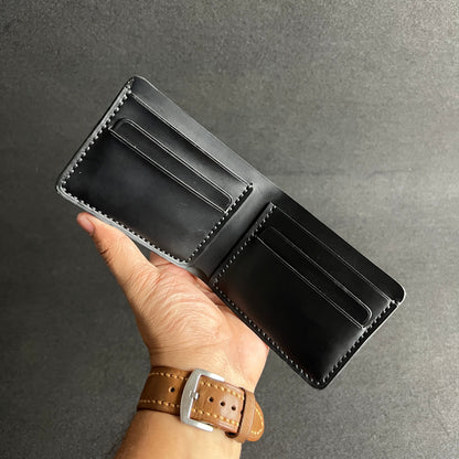 Capsue — Classic Bi-Fold Wallet (WC-C20)
