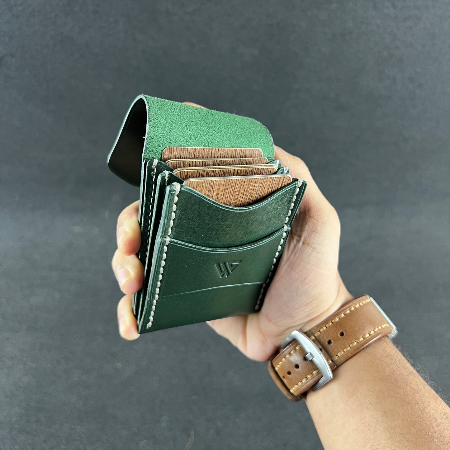 Verro — Card Holder (WC-CH7)