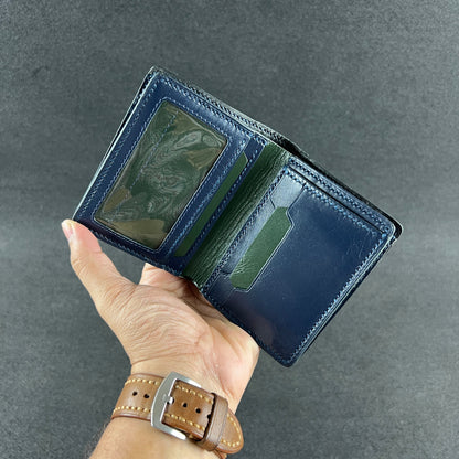 Civano — Vertical Bi-Fold Wallet (WC-V8)