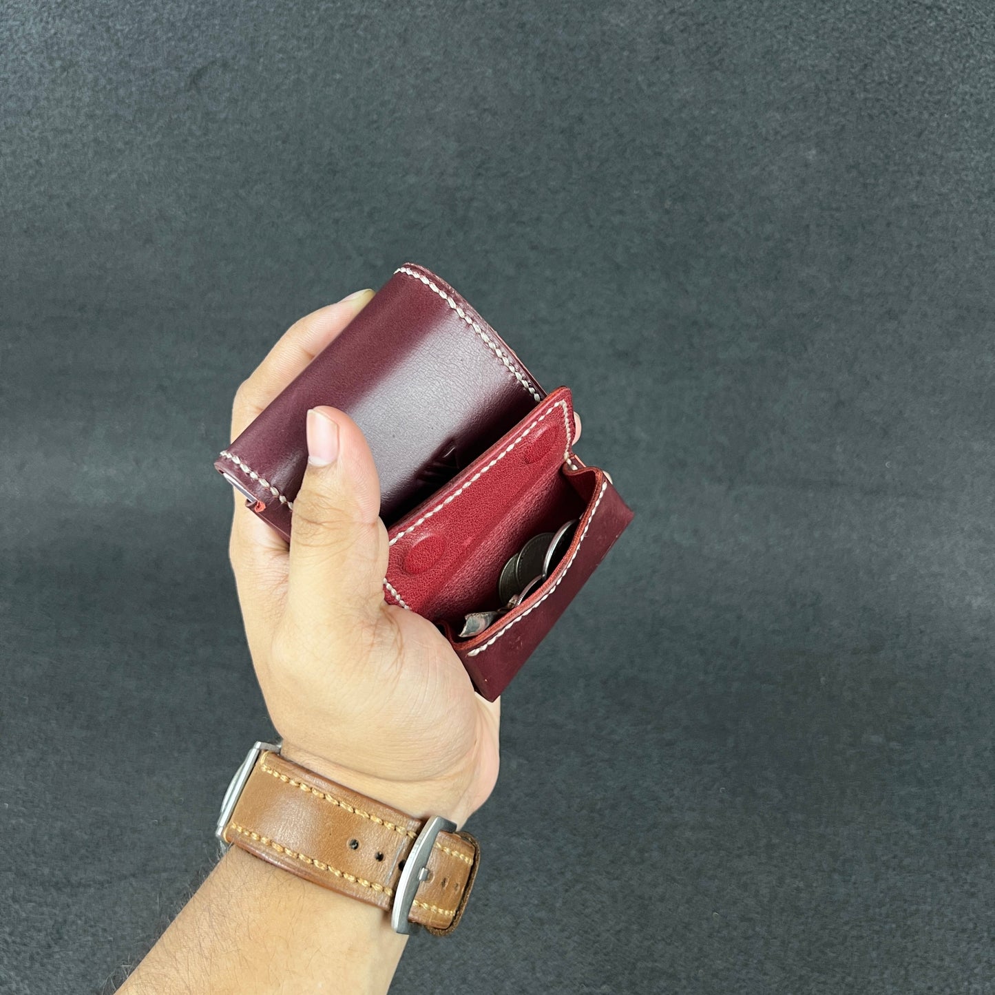 Trove — Classic Bi-Fold Wallet (WC-C28M)
