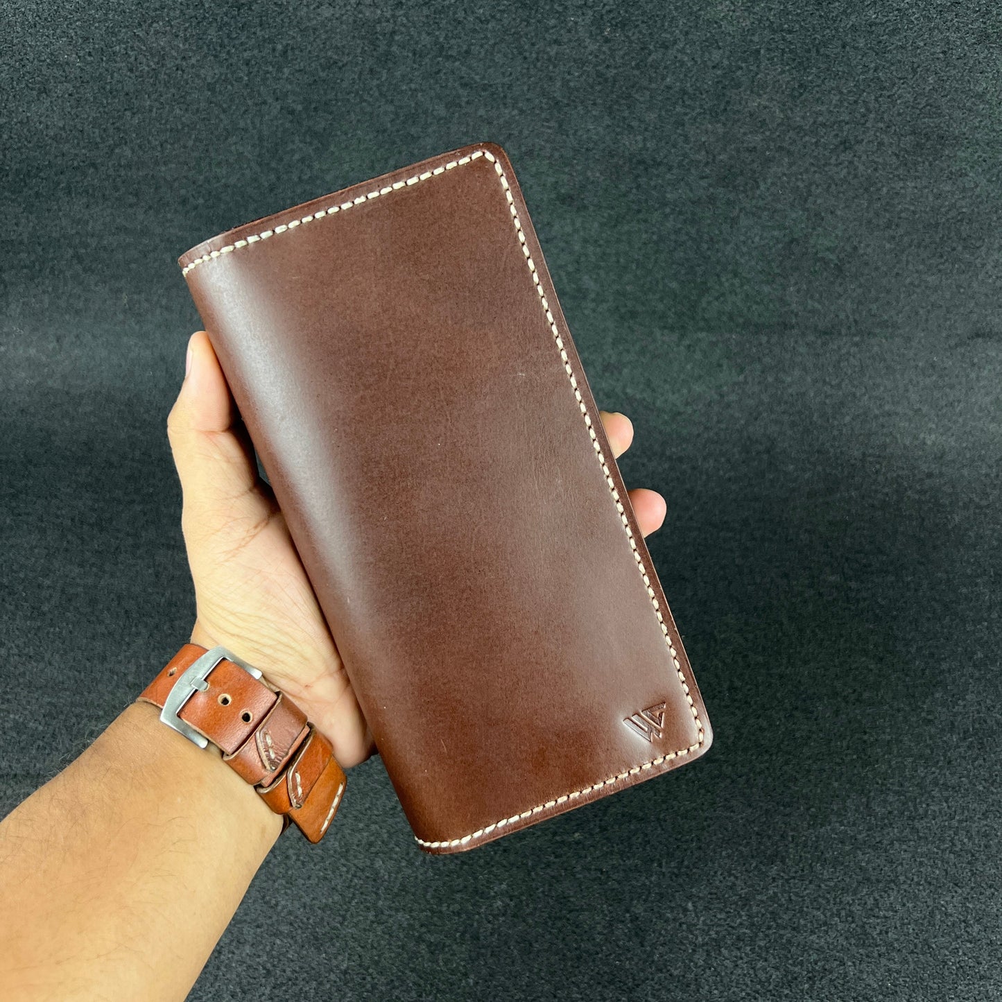 Elvra Pro — Long Wallet (WC-L16 Pro)