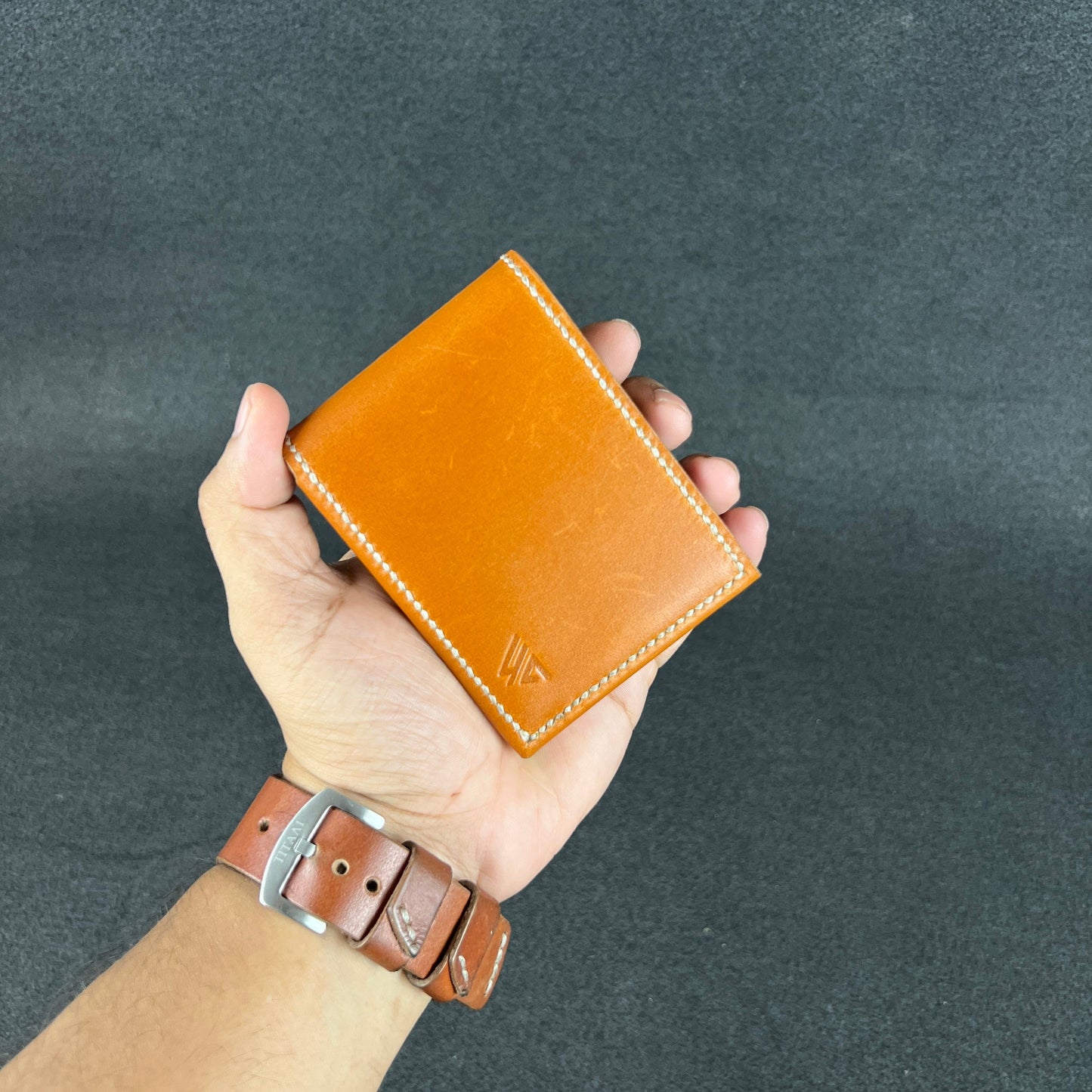 Pebble — Slimmest Classic Bi-Fold Wallet (WC-C37)