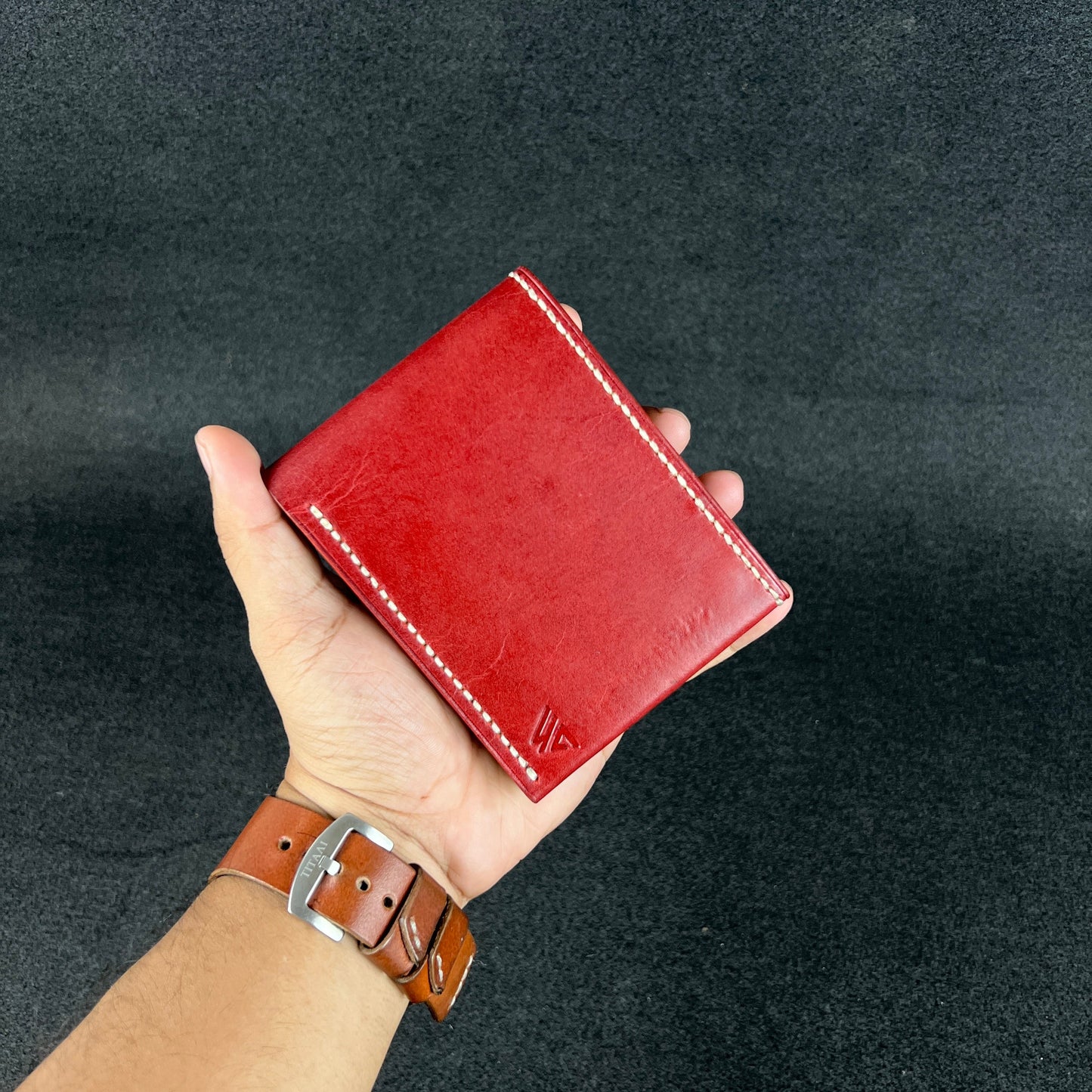 Vault — Classic Bi-Fold Wallet (WC-C29)