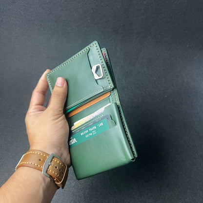 Folden  — Vertical Bi-Fold Wallet (WC-V18)